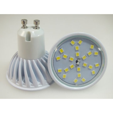 Neu 2014 Produkt 4W weißes GU10 24PCS 2835SMD LED Scheinwerfer